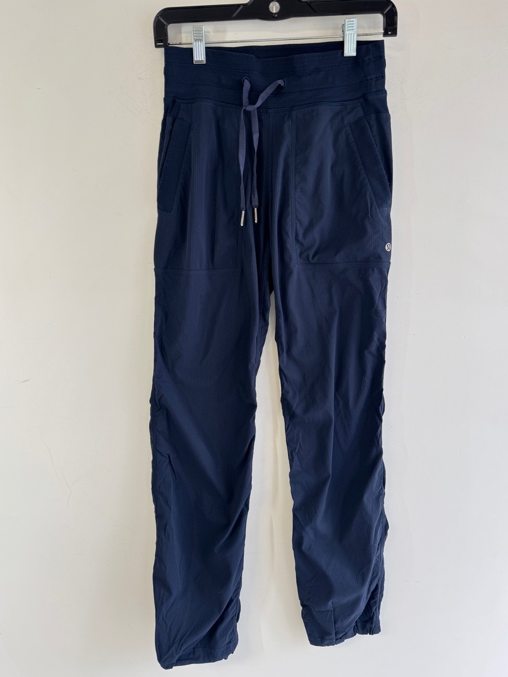 Lululemon Dance Studio Jogger Pants Navy Size 2 Athleisure Travel Activewear - Picture 3 of 16